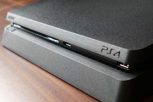 Gry komputerowe, a ruch? Gry na PS4. Sony Playstation 4 – gry sterowane ruchem